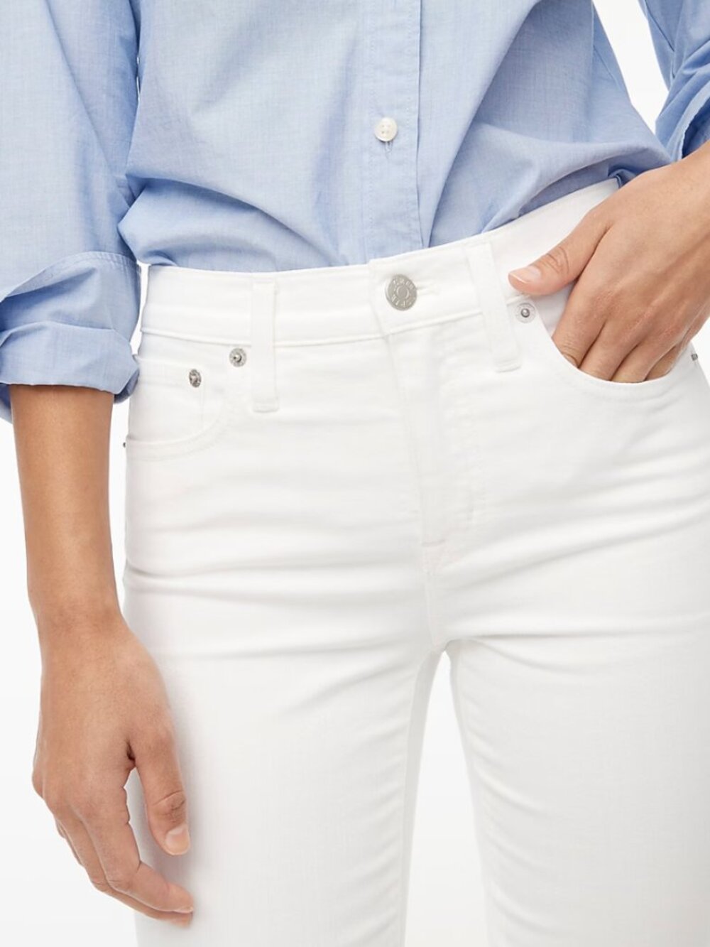 Jcrew 9" mid-rise skinny jean in signature stretch size 25( New with tags)